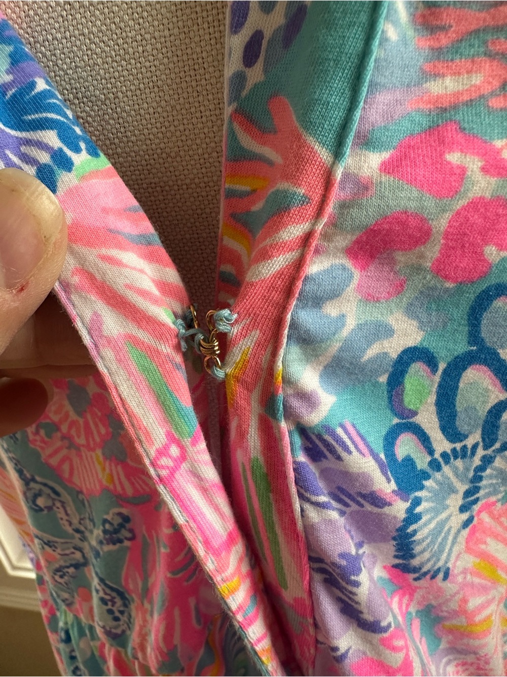 Lilly Pulitzer Winona Knit Top Blouse, MULTI SPLENDOR IN THE SAND, Size XL - Picture 3 of 8